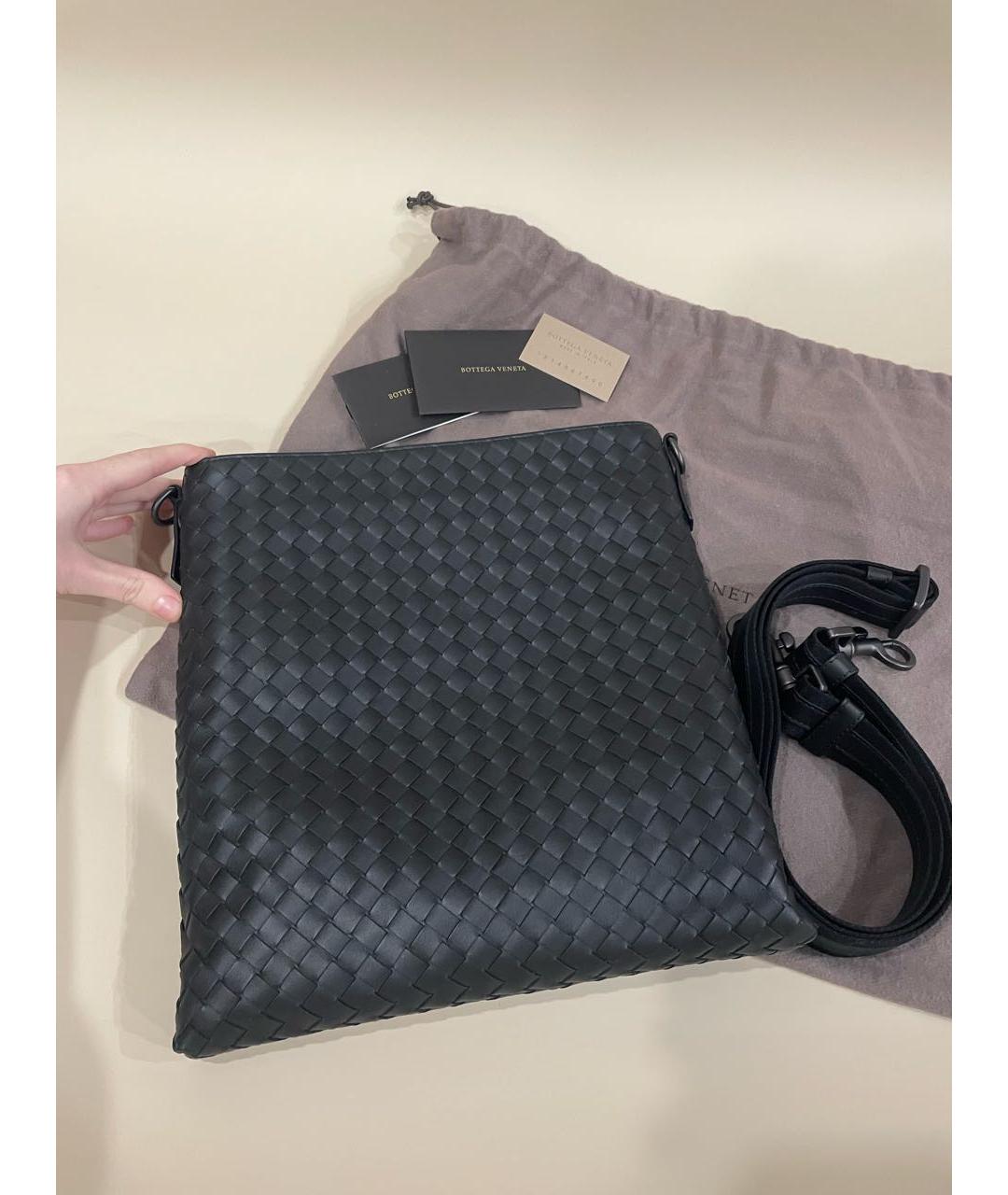 BOTTEGA VENETA Черная кожаная сумка на плечо, фото 2