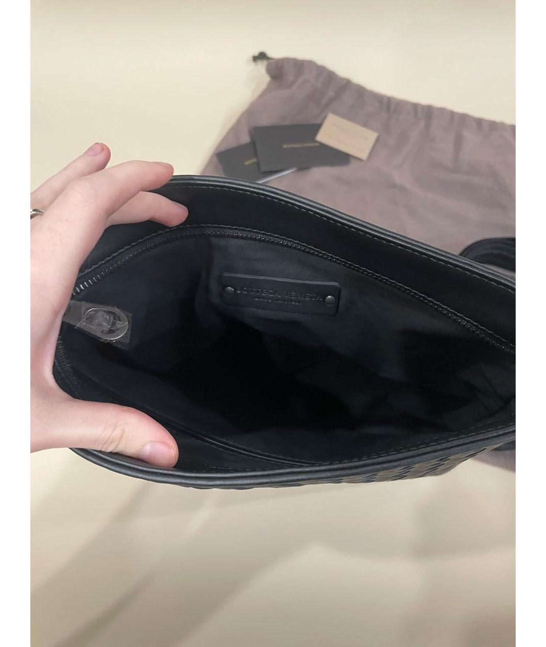 BOTTEGA VENETA Черная кожаная сумка на плечо, фото 5