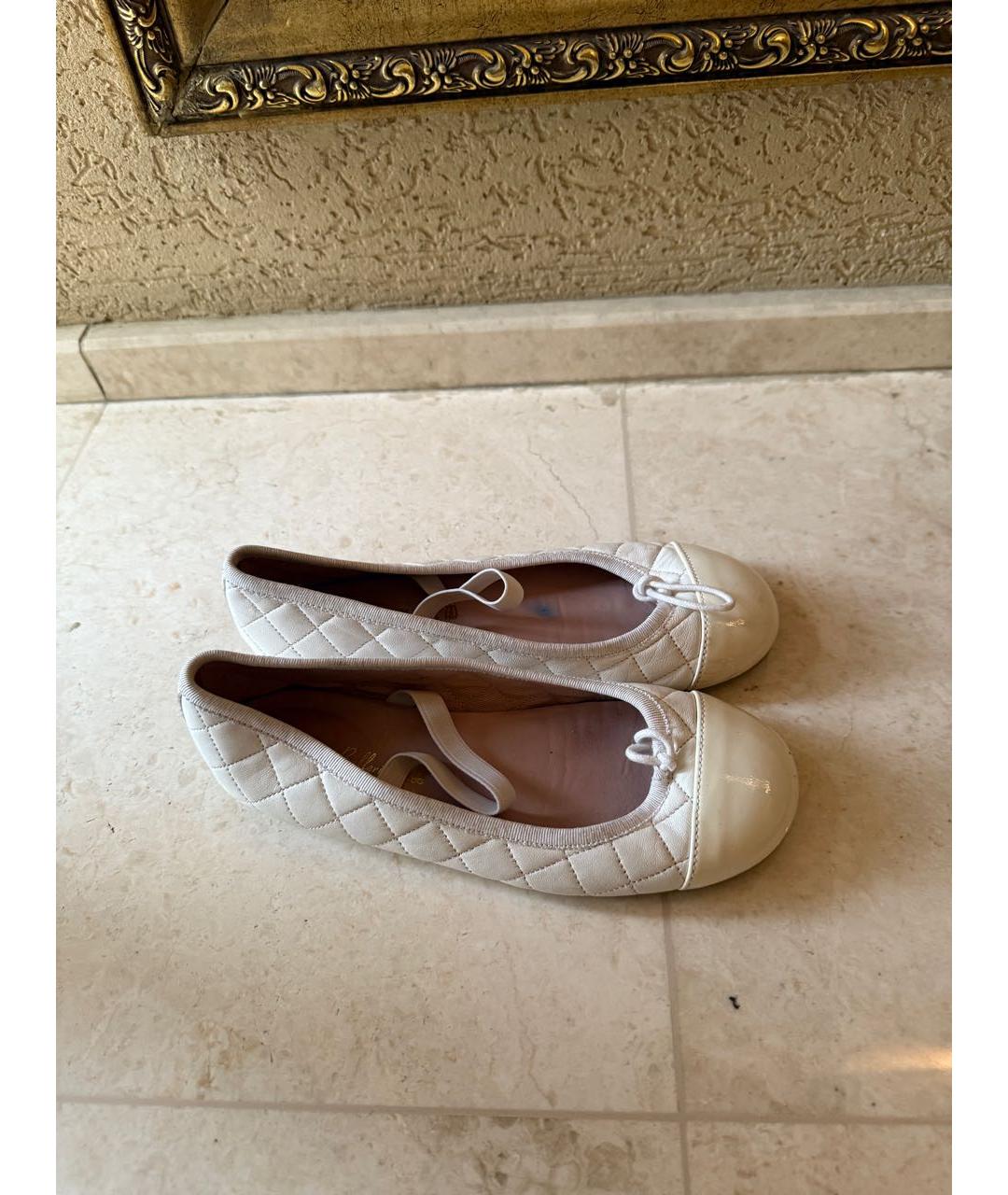 PRETTY BALLERINAS Бежевые кожаные балетки, фото 5