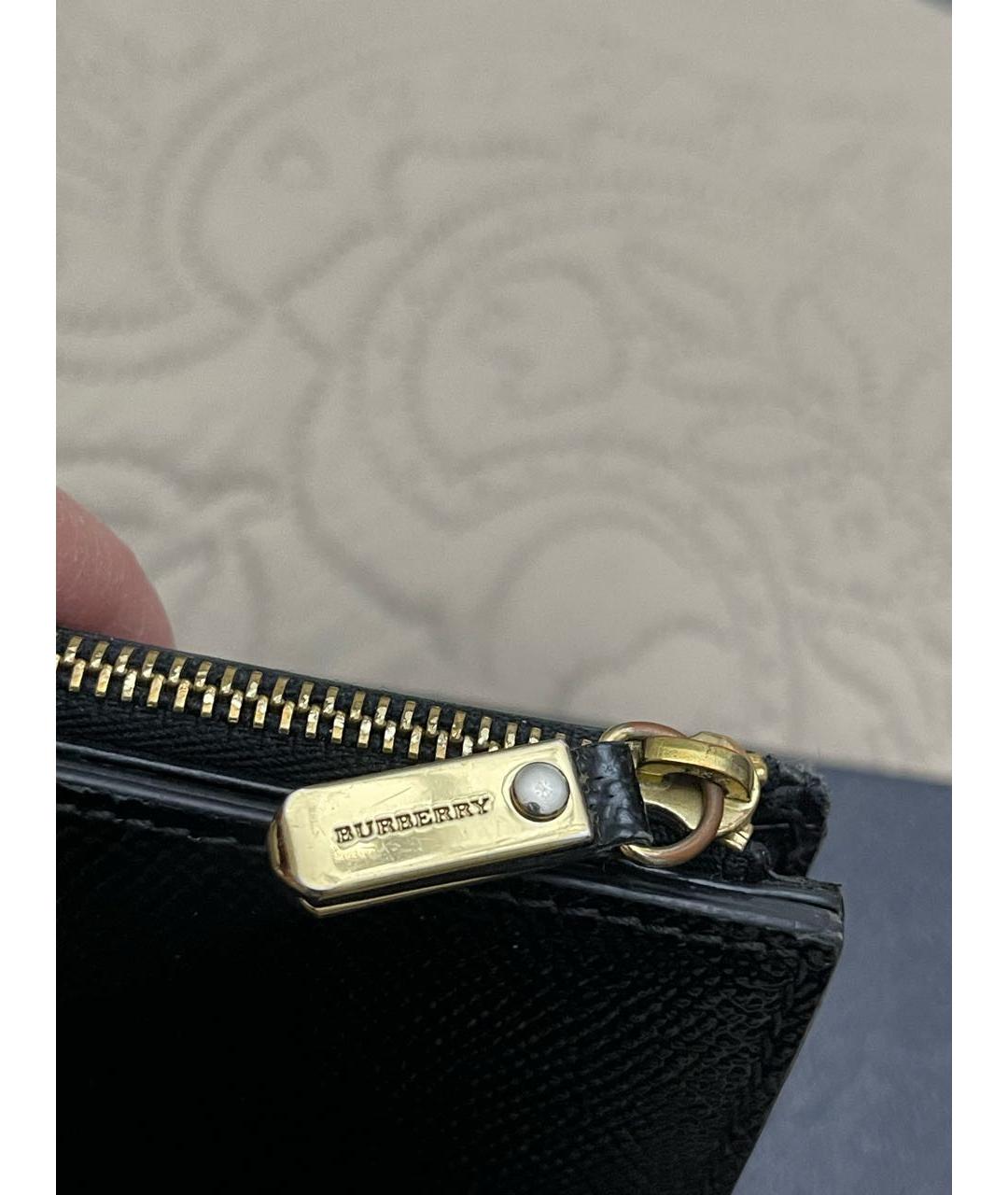 BURBERRY Черный кошелек из лакированной кожи, фото 6