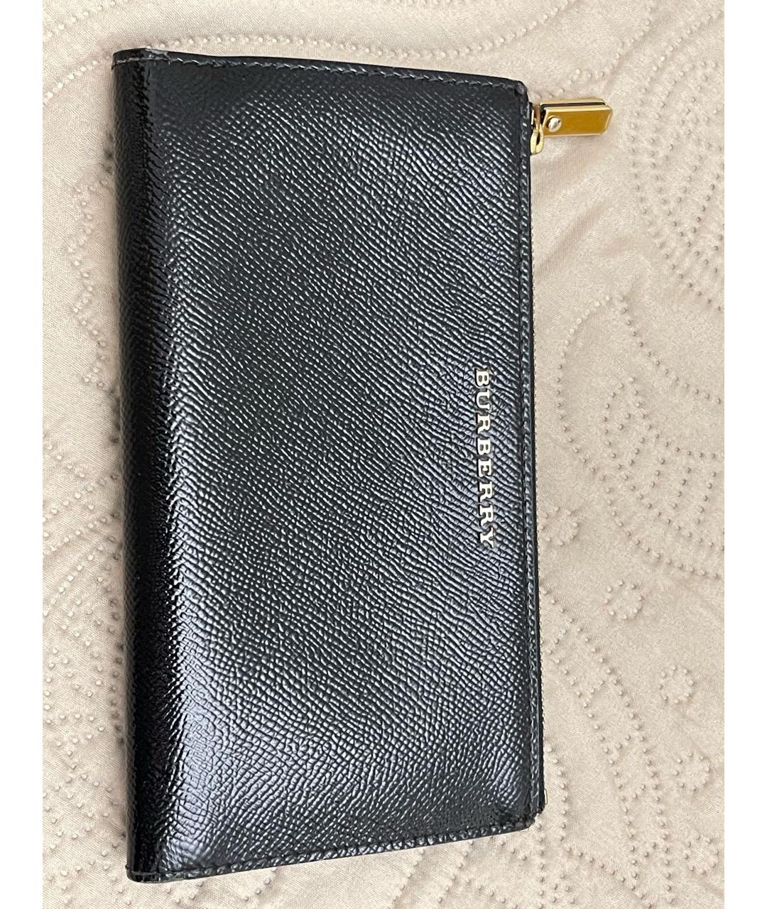 BURBERRY Черный кошелек из лакированной кожи, фото 7