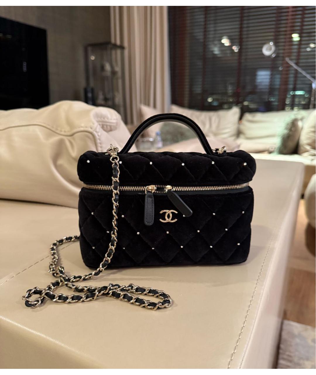 CHANEL Черная бархатная сумка через плечо, фото 5