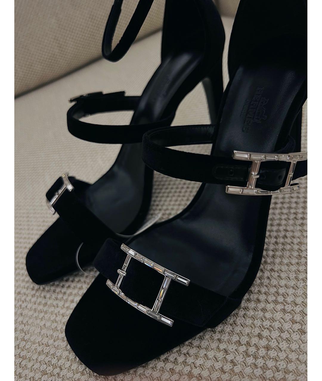 HERMES Черные бархатные босоножки, фото 5