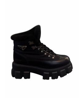 PRADA Ботинки