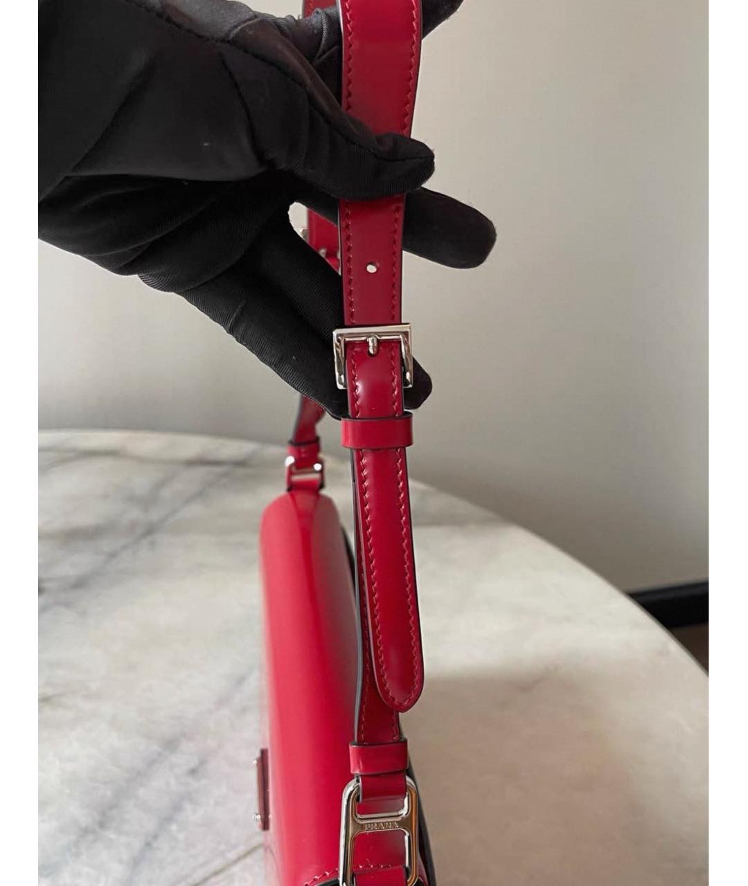 PRADA Красная кожаная сумка с короткими ручками, фото 7