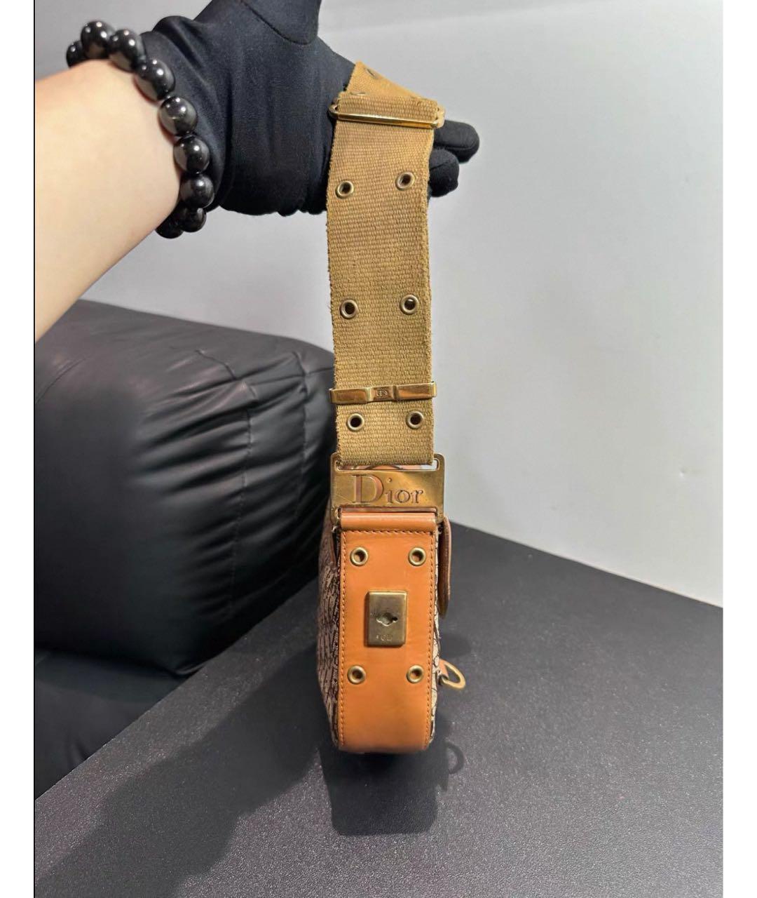 CHRISTIAN DIOR Бежевая кожаная сумка с короткими ручками, фото 6