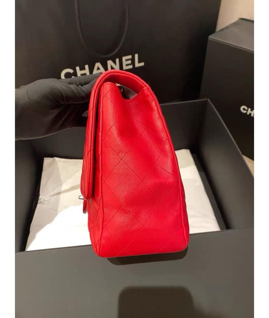 CHANEL Красная кожаная сумка через плечо, фото 6