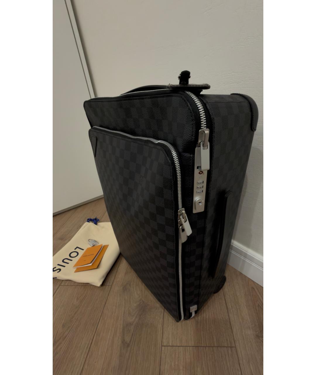 LOUIS VUITTON Черный чемодан, фото 2
