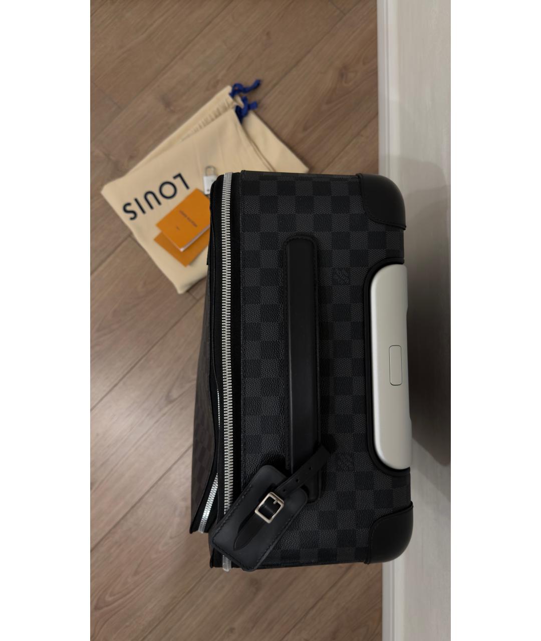 LOUIS VUITTON Черный чемодан, фото 3