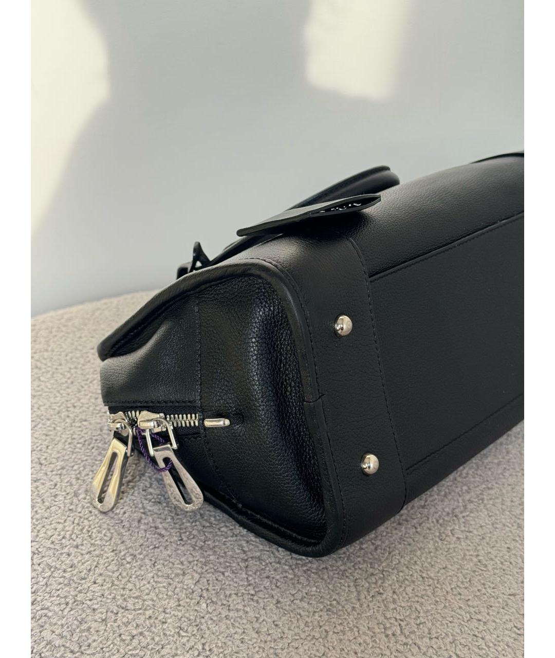 LOEWE Черная кожаная сумка с короткими ручками, фото 6