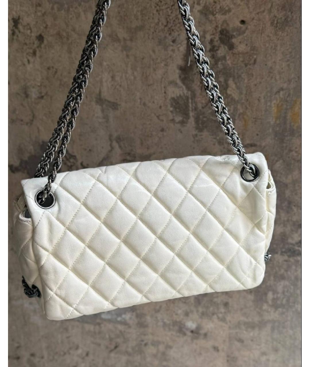 CHANEL Белая кожаная сумка через плечо, фото 6