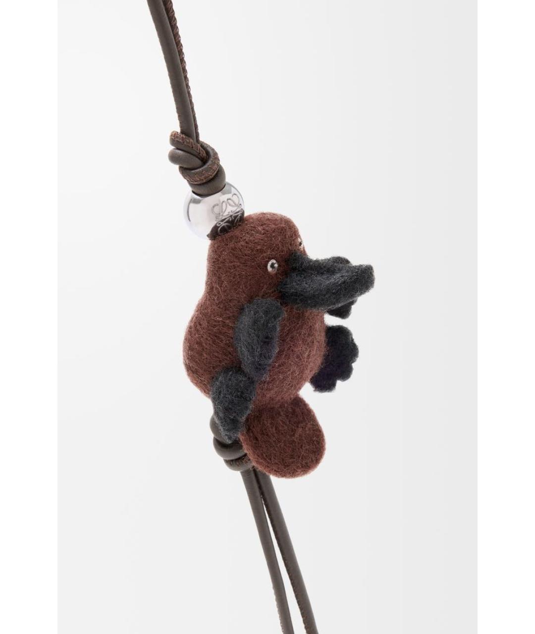 LOEWE Коричневый брелок, фото 2