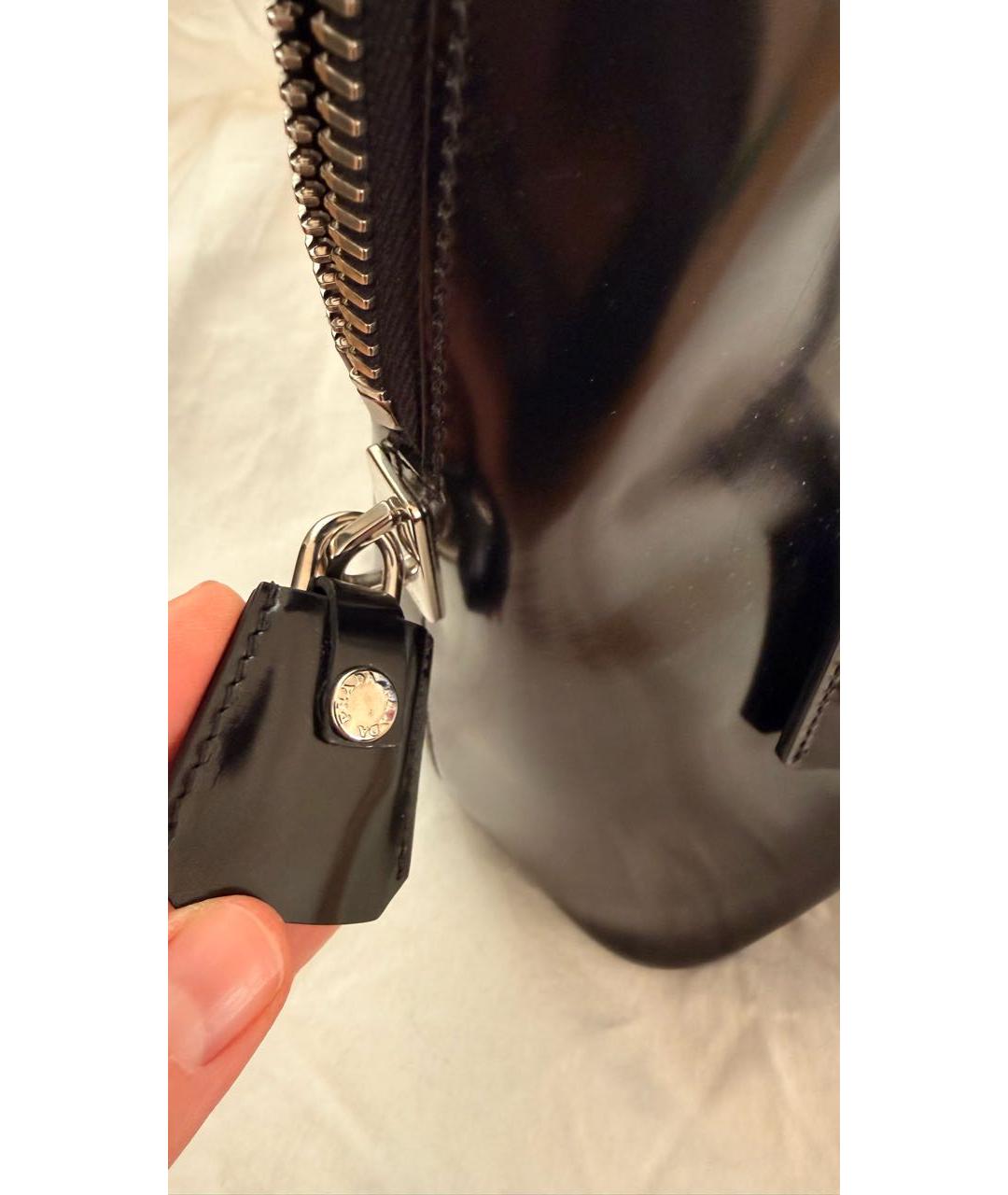 PRADA Черная сумка с короткими ручками из лакированной кожи, фото 5