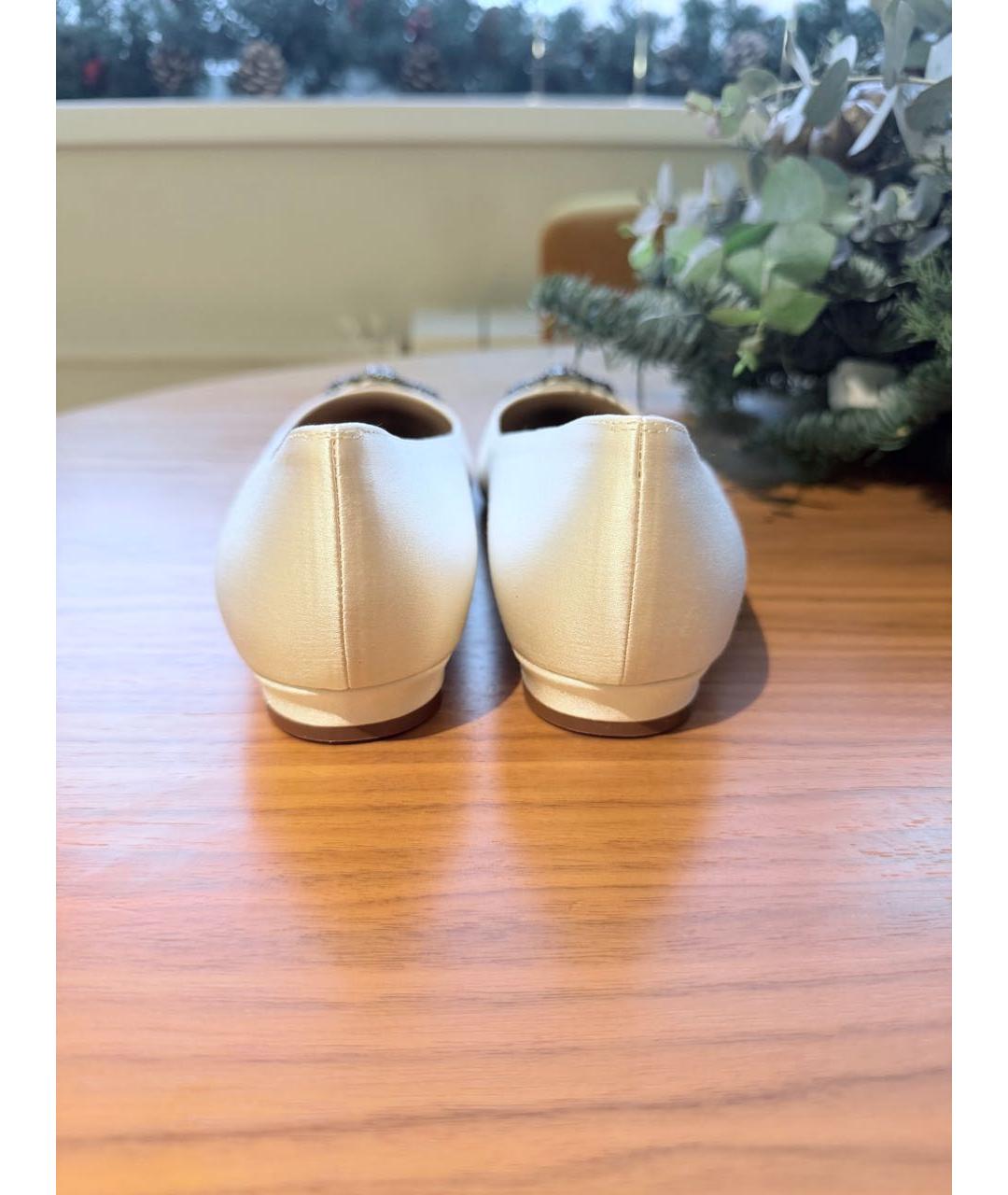 MANOLO BLAHNIK Бежевые текстильные балетки, фото 4