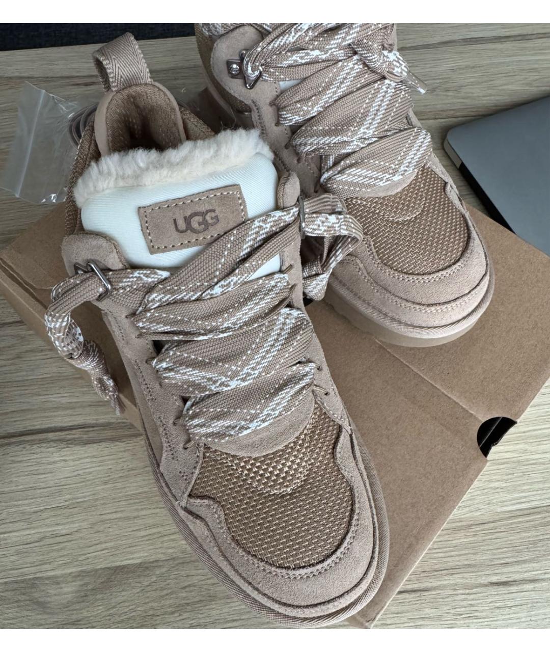 UGG AUSTRALIA Бежевые замшевые ботинки, фото 3