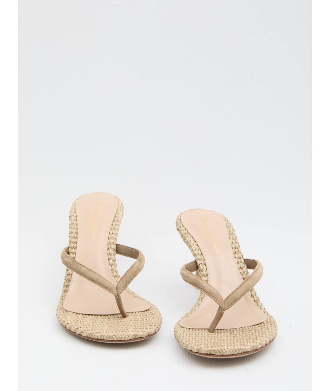 GIANVITO ROSSI Бежевые мюли, фото 5