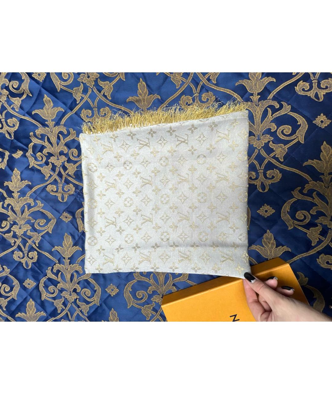 LOUIS VUITTON Серебрянный шелковый шарф, фото 6