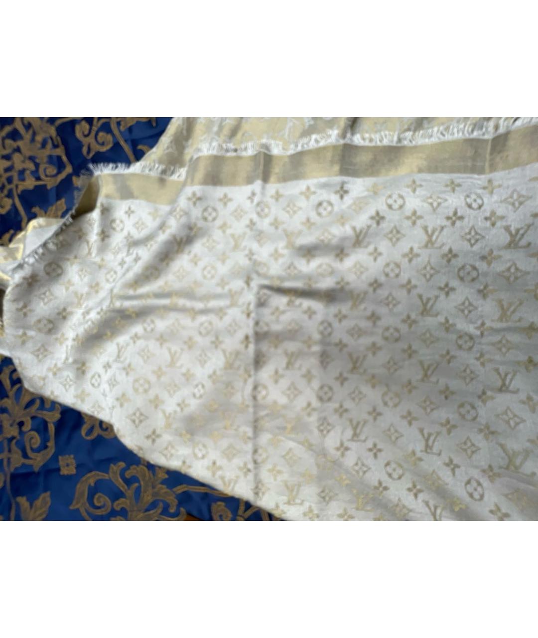 LOUIS VUITTON Серебрянный шелковый шарф, фото 5