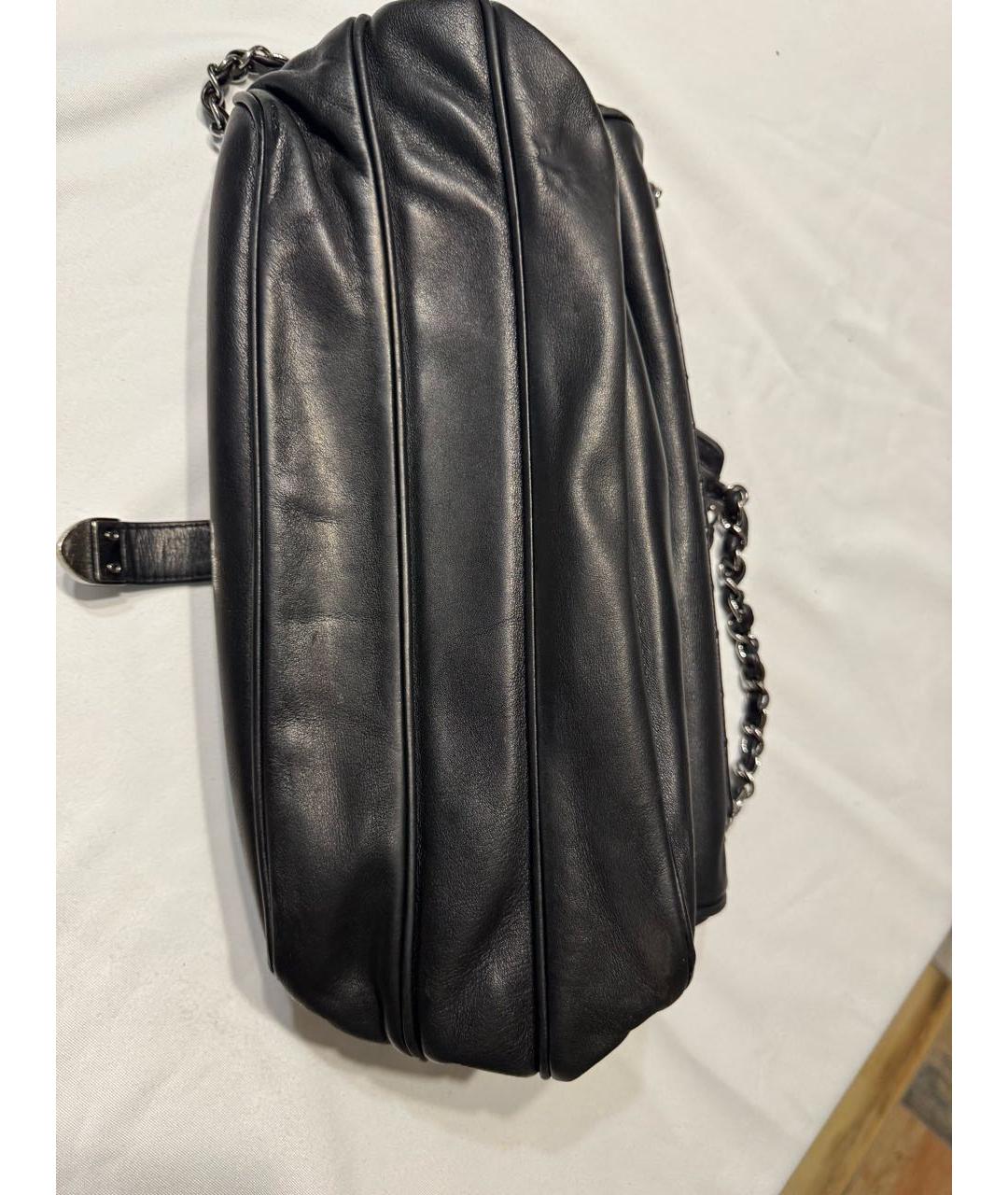 CHANEL Черная кожаная сумка с короткими ручками, фото 7