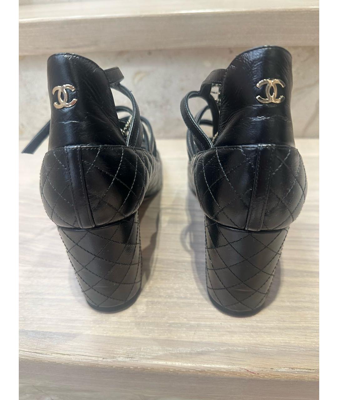 CHANEL Черные кожаные туфли, фото 3