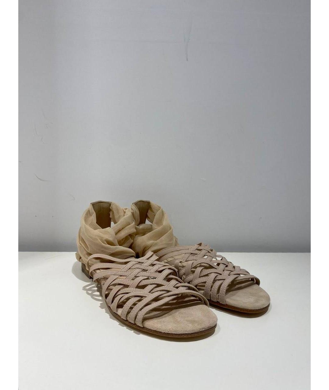 FENDI Бежевые сабо, фото 2