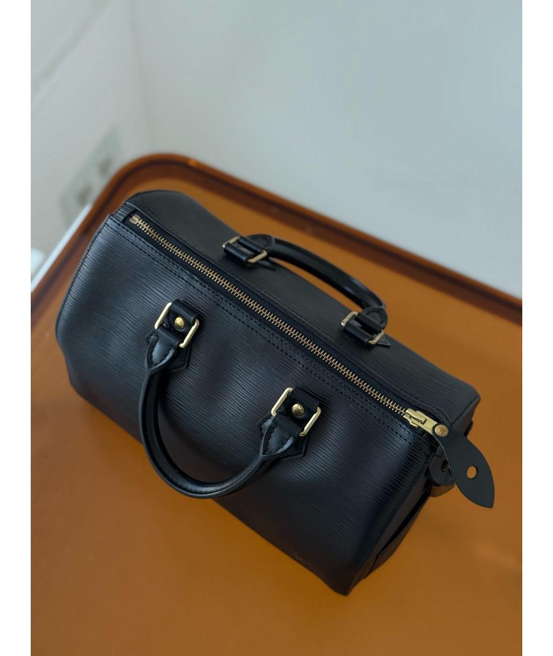 LOUIS VUITTON Черная кожаная сумка с короткими ручками, фото 5