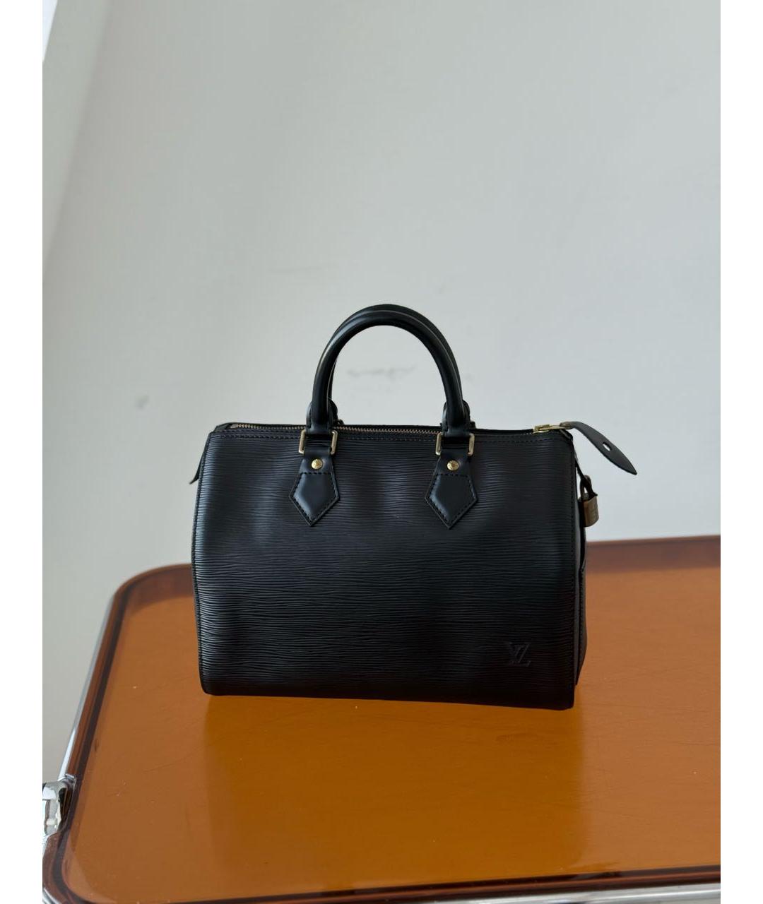 LOUIS VUITTON Черная кожаная сумка с короткими ручками, фото 9