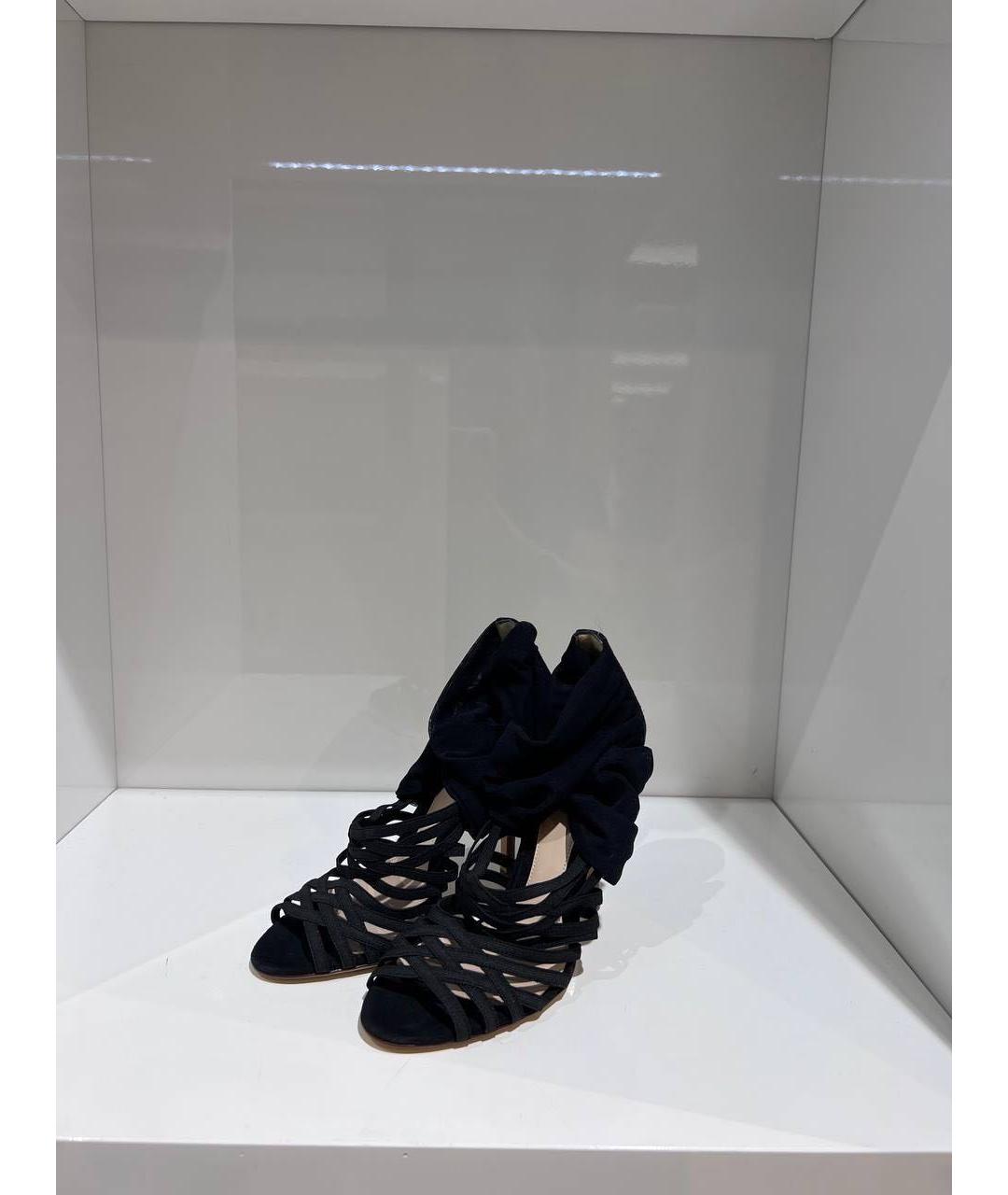 FENDI Черные босоножки, фото 2