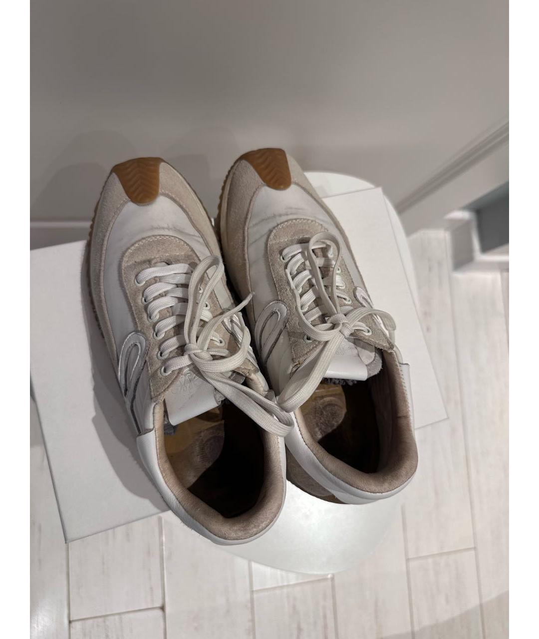 LOEWE Серые замшевые кроссовки, фото 3