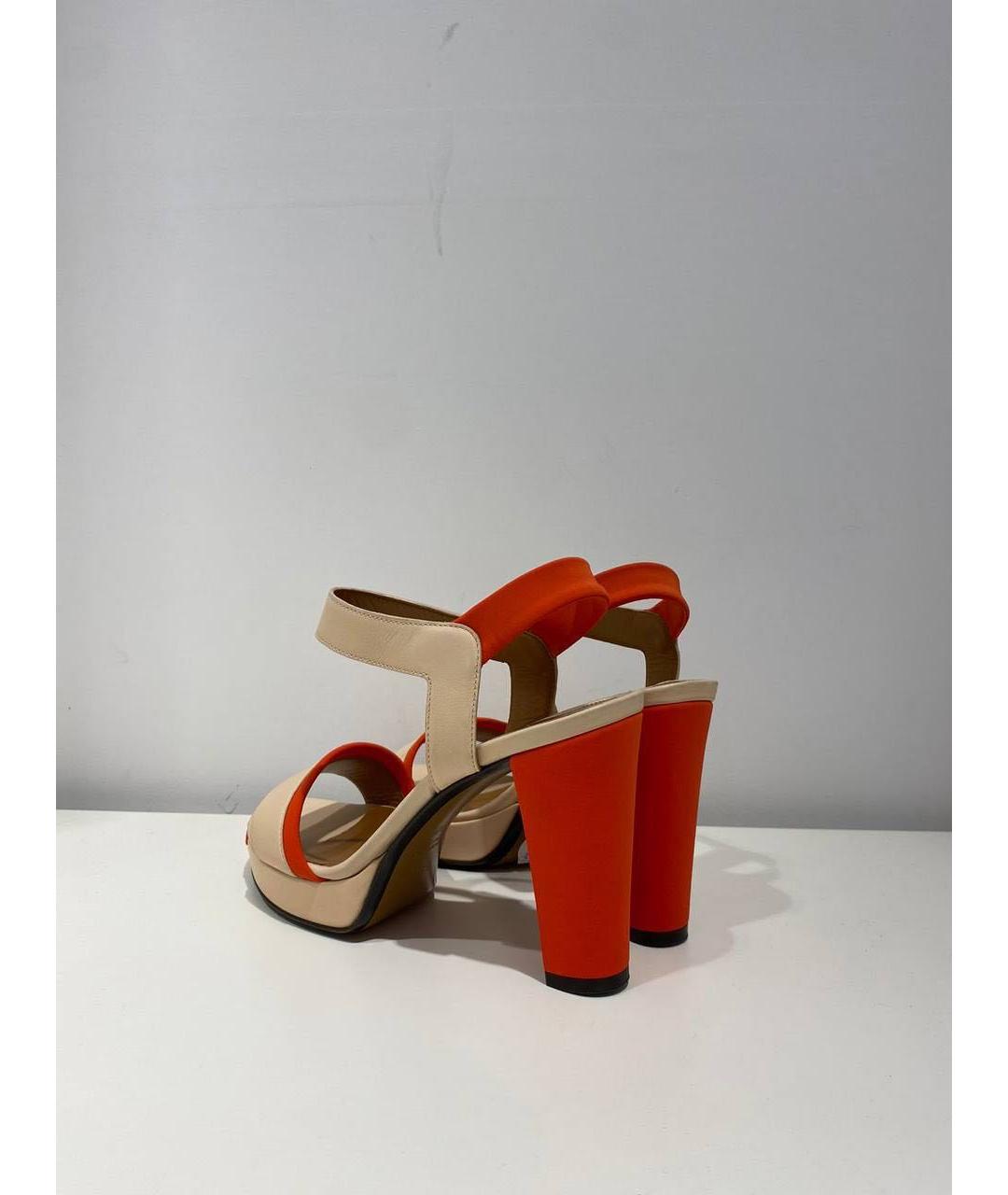 FENDI Бежевые кожаные туфли, фото 3