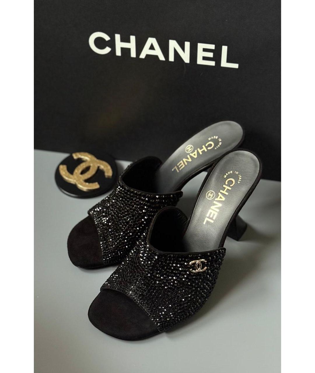 CHANEL Черные кожаные мюли, фото 2