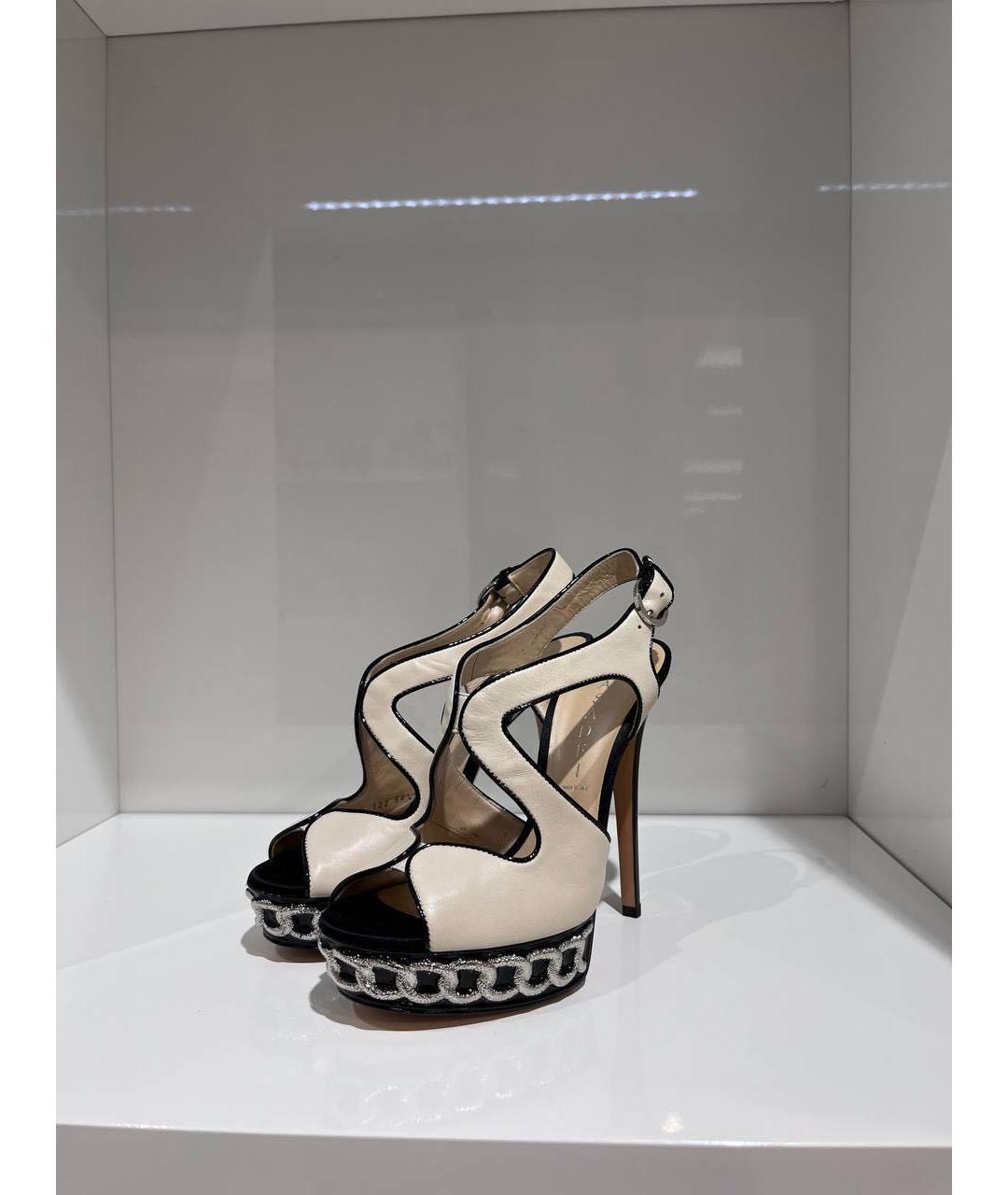 CASADEI Бежевые кожаные босоножки, фото 2