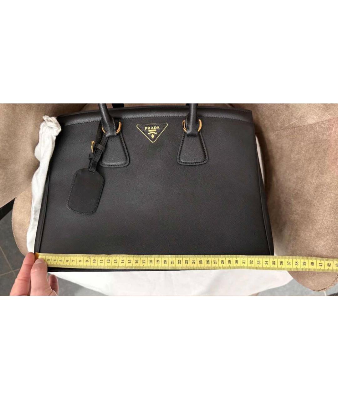 PRADA Черная кожаная сумка с короткими ручками, фото 7