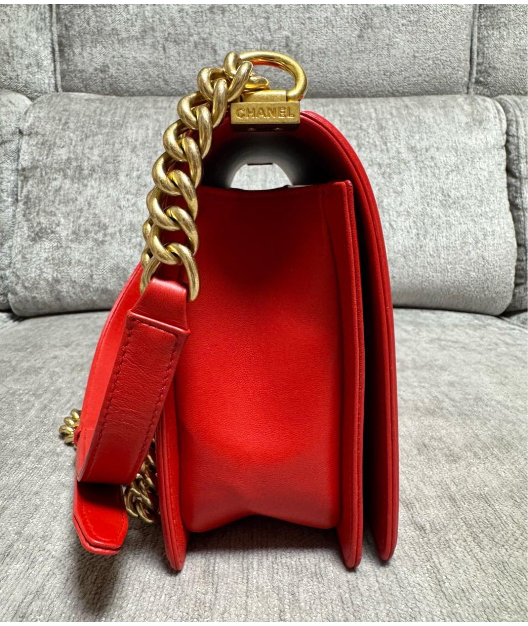 CHANEL Красная кожаная сумка через плечо, фото 4