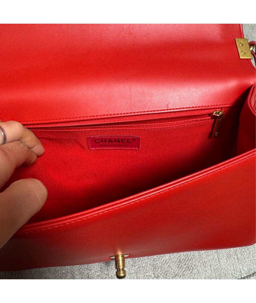 CHANEL Красная кожаная сумка через плечо, фото 8