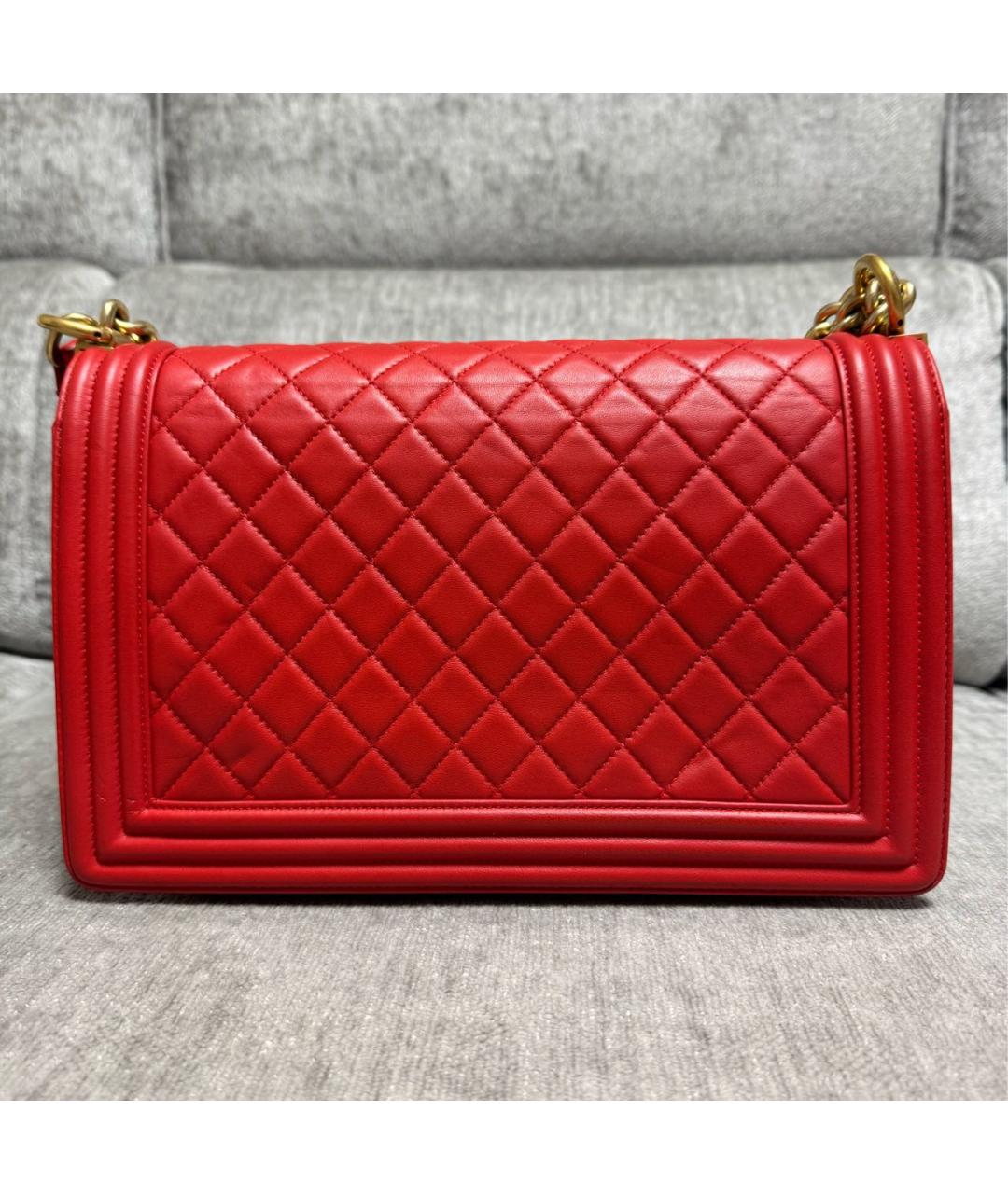 CHANEL Красная кожаная сумка через плечо, фото 2