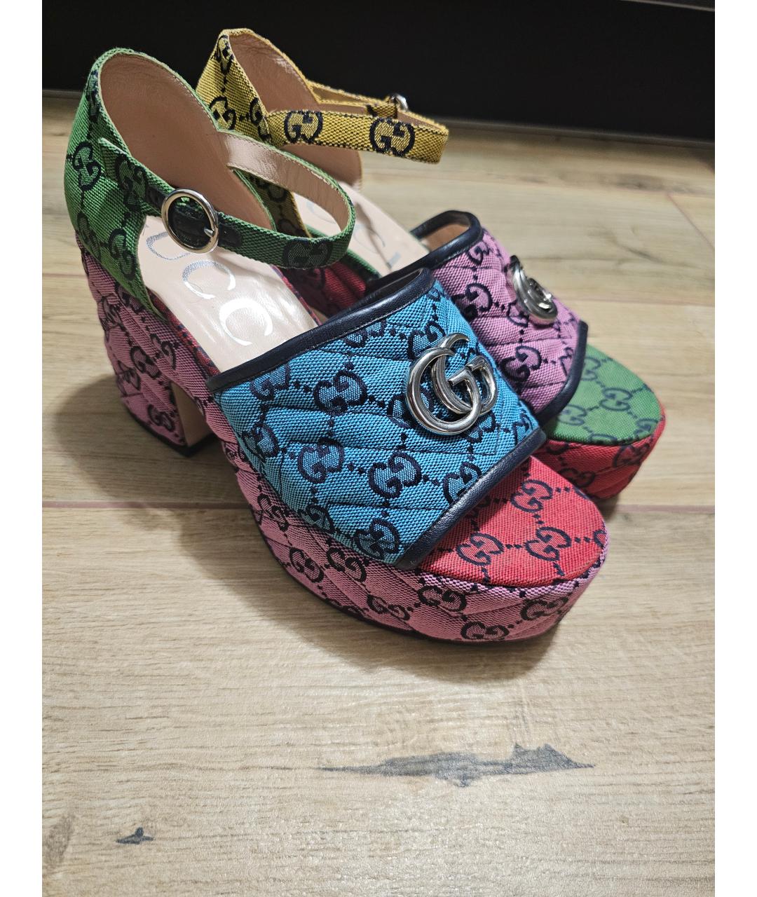 GUCCI Мульти текстильные босоножки, фото 3