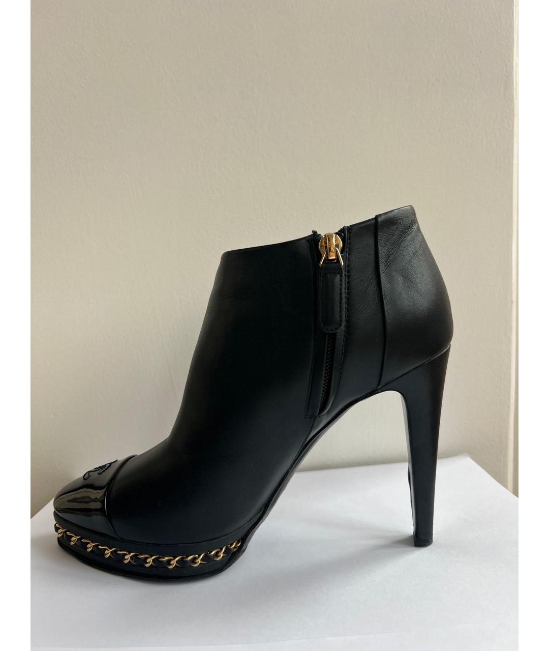 CHANEL Черные кожаные ботильоны, фото 3