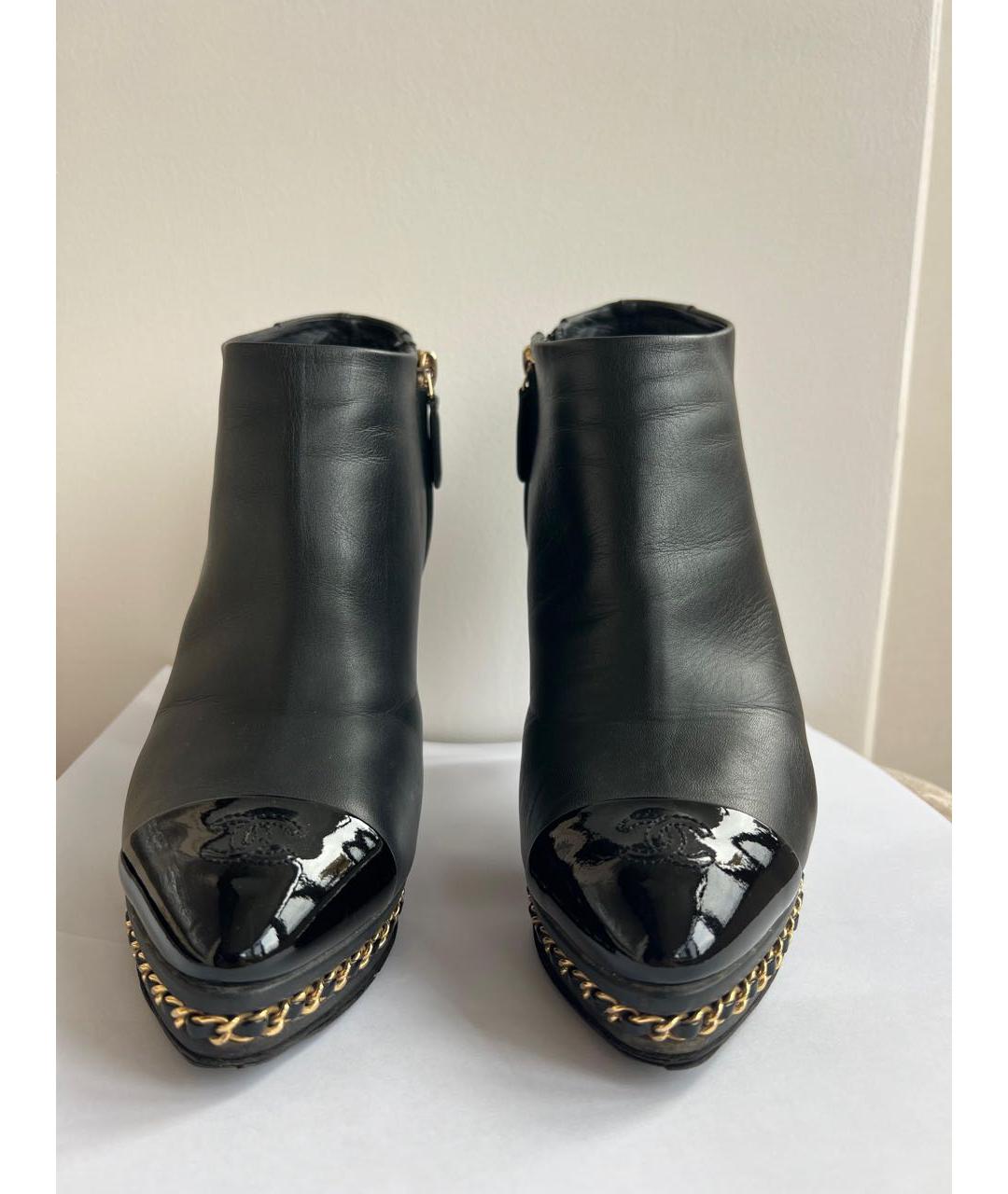 CHANEL Черные кожаные ботильоны, фото 2