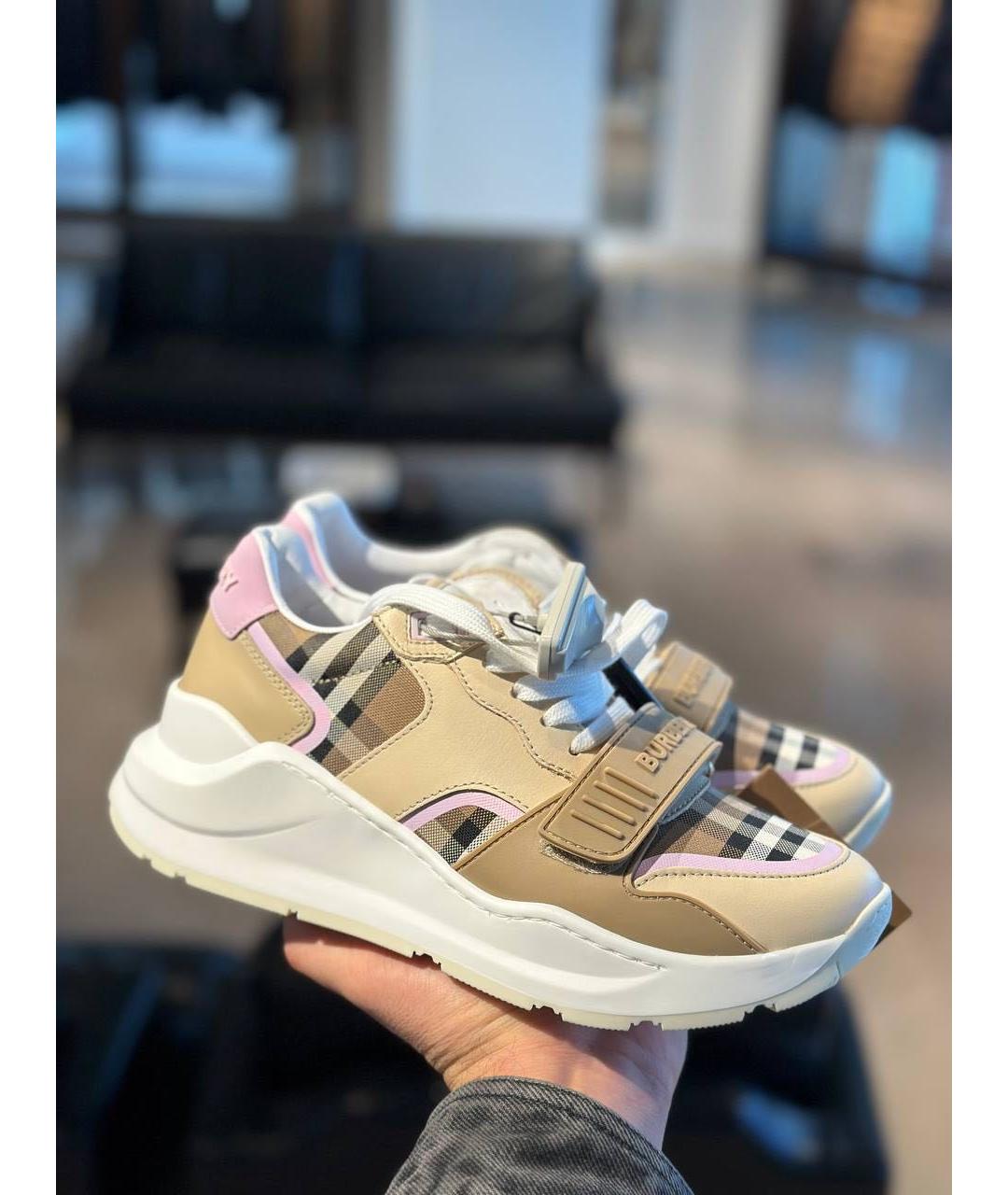 BURBERRY Бежевые кожаные кроссовки, фото 9