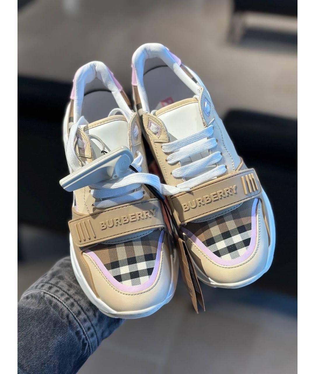 BURBERRY Бежевые кожаные кроссовки, фото 3