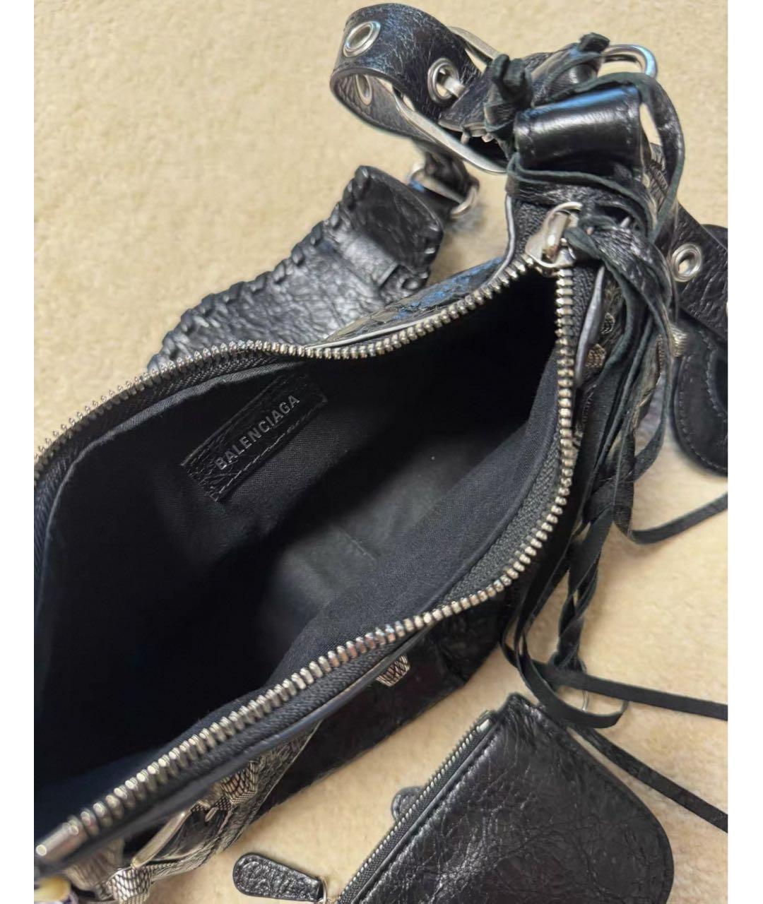 BALENCIAGA Черная кожаная сумка через плечо, фото 4