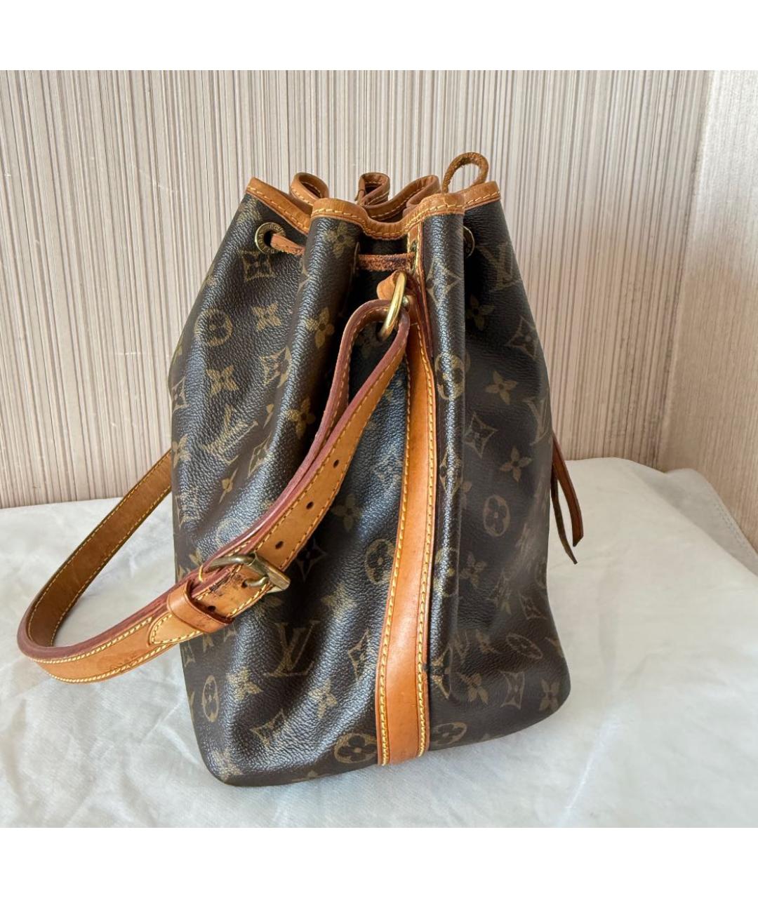 LOUIS VUITTON Коричневая сумка с короткими ручками, фото 3