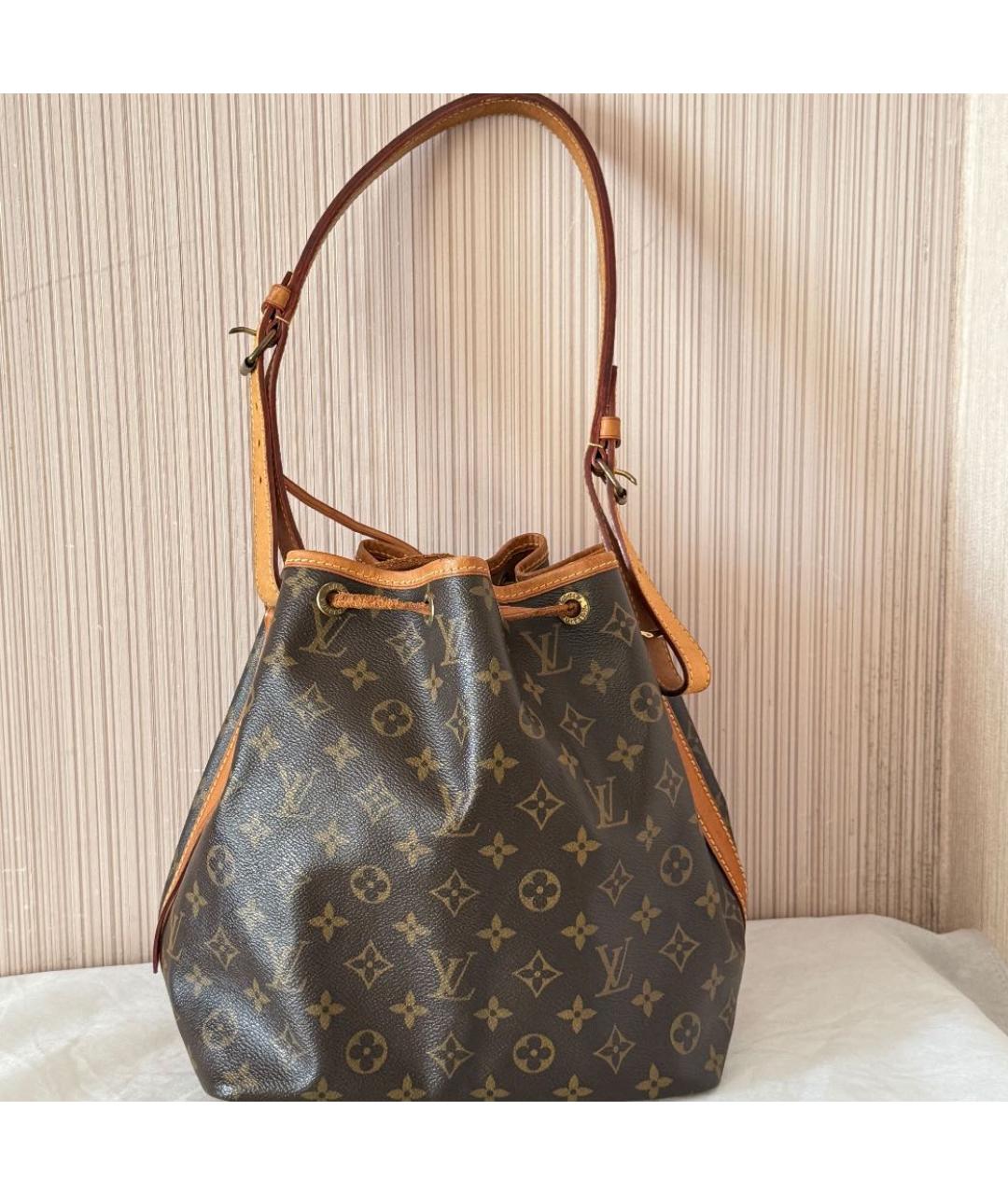 LOUIS VUITTON Коричневая сумка с короткими ручками, фото 5