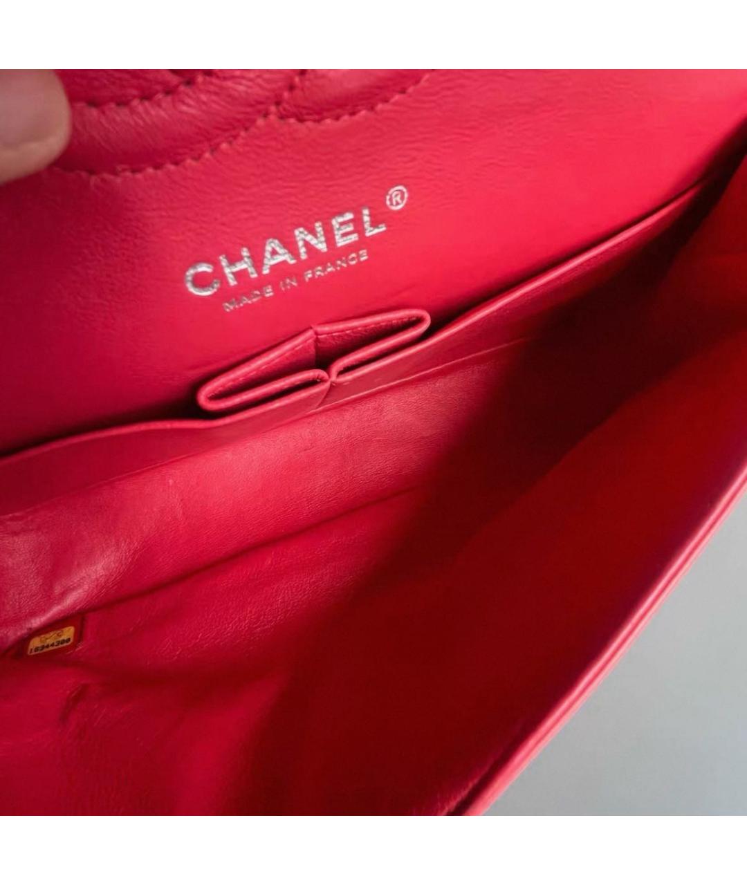 CHANEL Красная сумка через плечо из лакированной кожи, фото 5