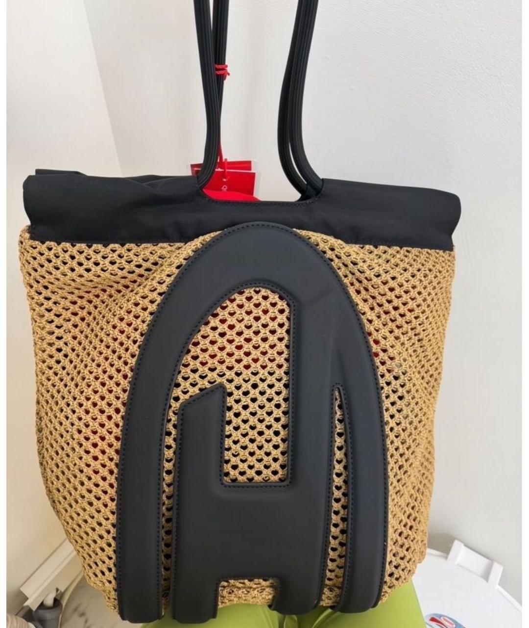 DIESEL Бежевая пелетеная сумка тоут, фото 2