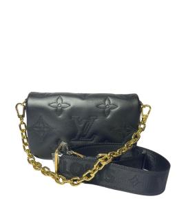 LOUIS VUITTON Сумка через плечо