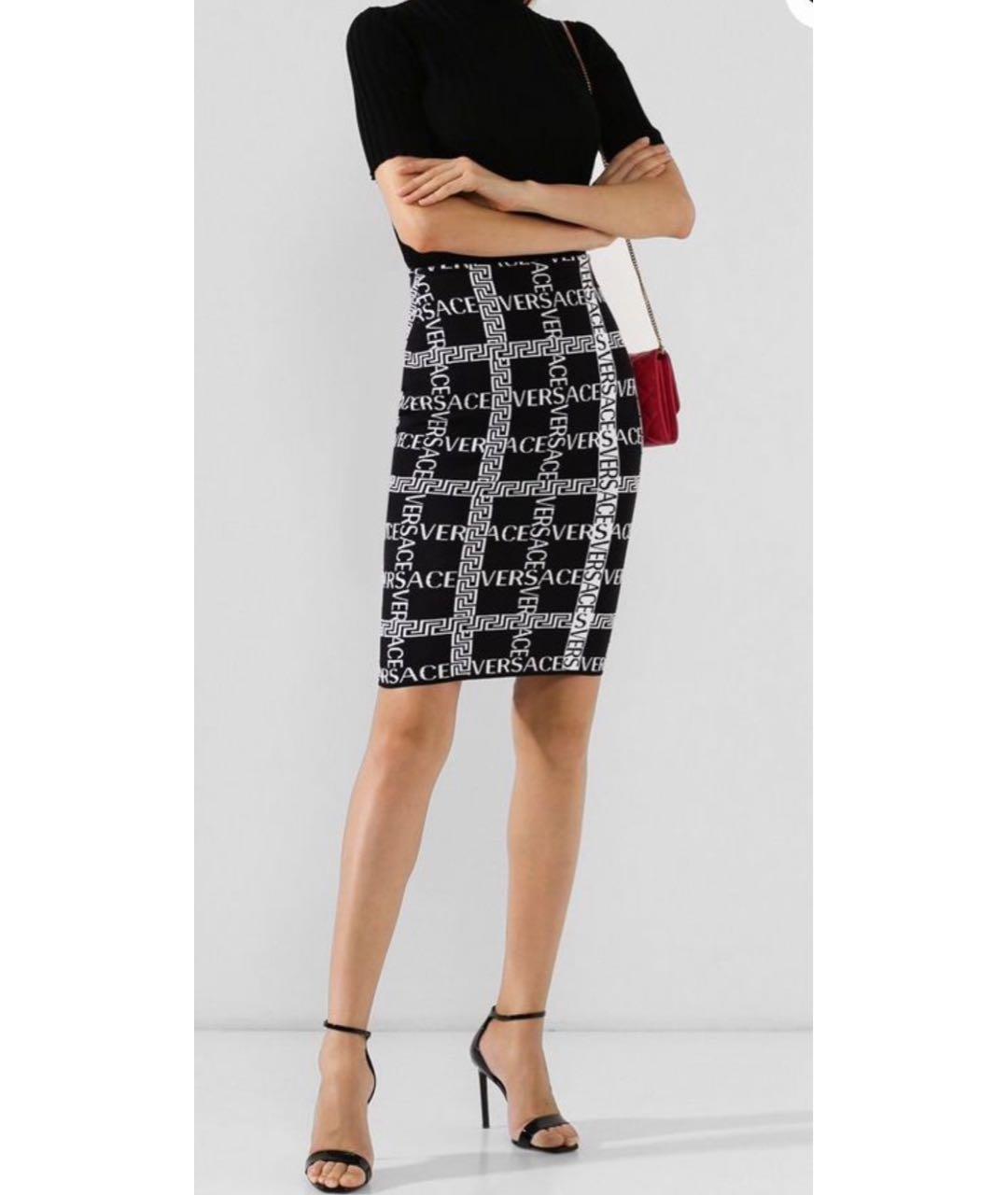VERSACE Черная хлопко-эластановая юбка миди, фото 3