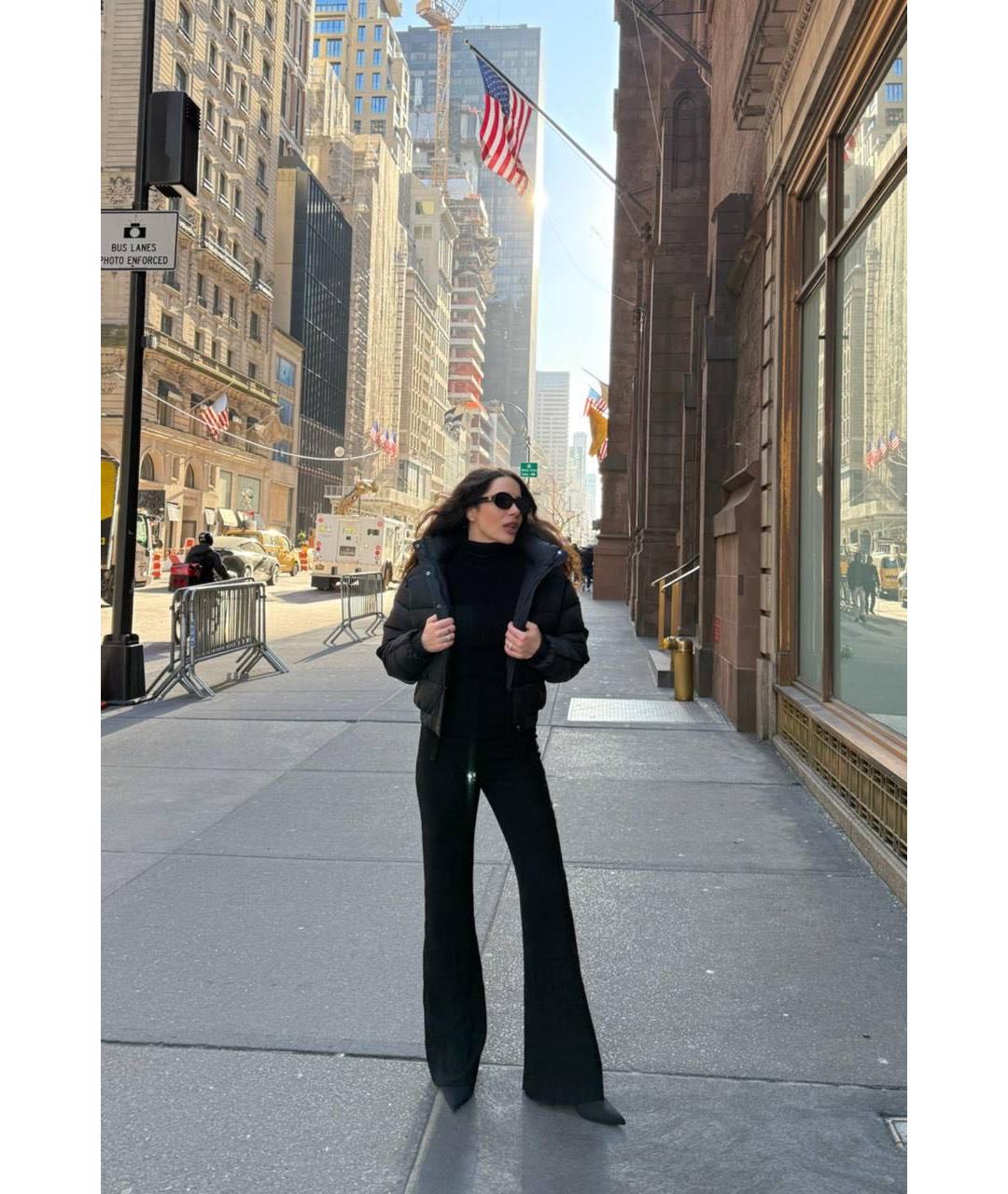 ALO YOGA Черная полиэстеровая куртка, фото 2