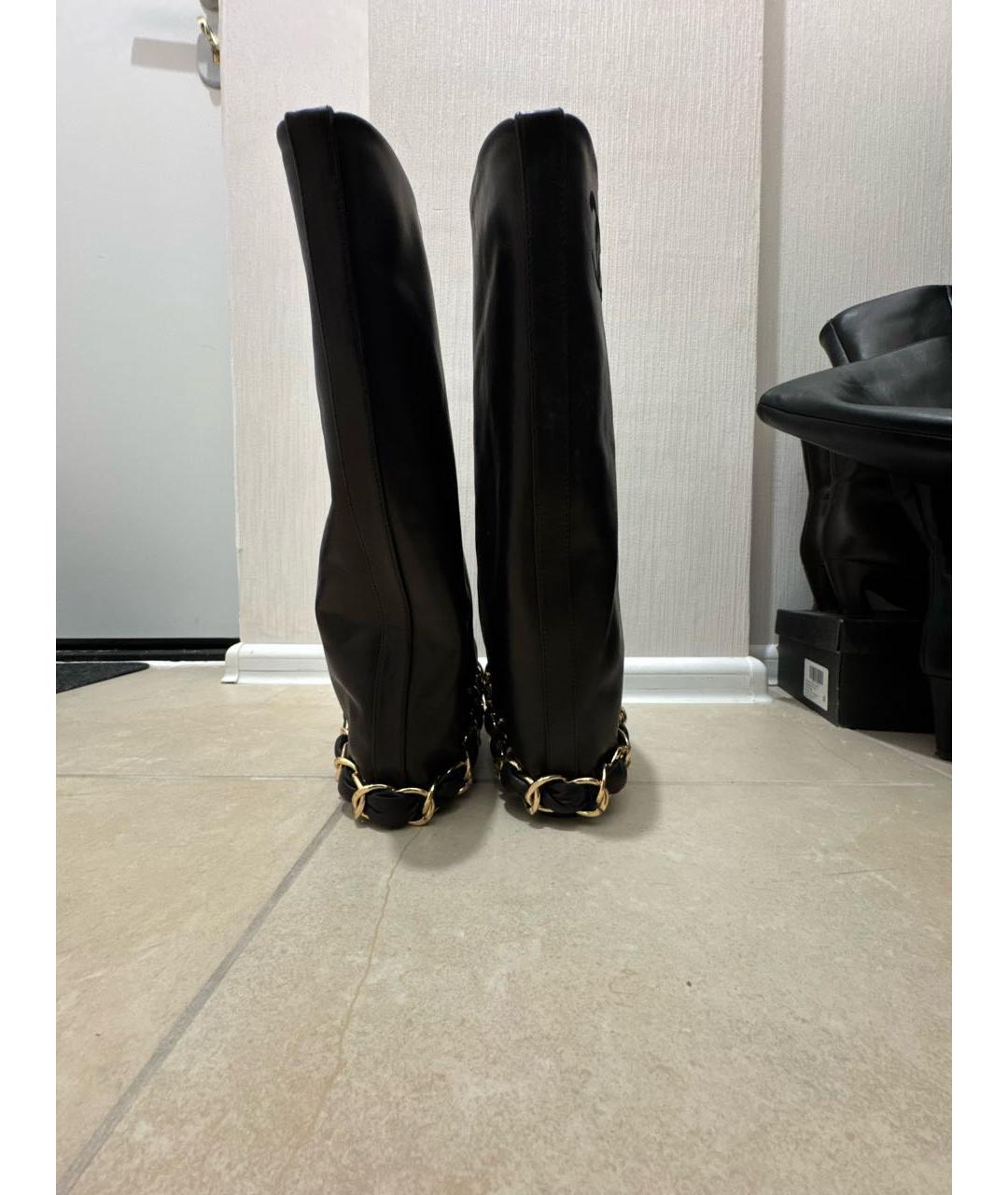 CHANEL Черные кожаные сапоги, фото 4